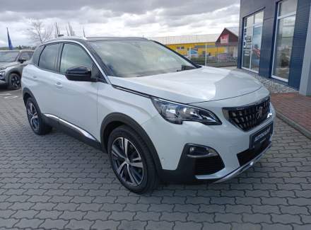 Peugeot - 3008