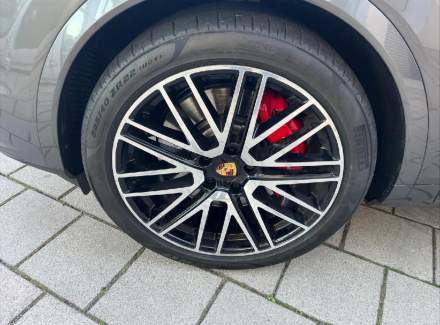 Porsche - Cayenne