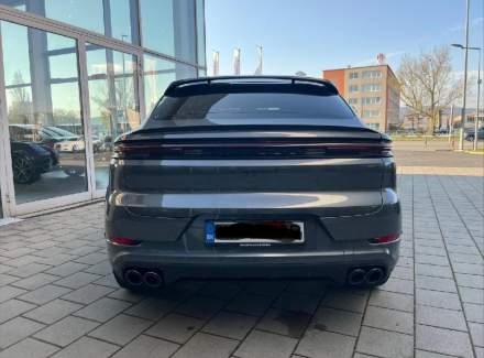 Porsche - Cayenne