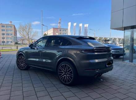 Porsche - Cayenne