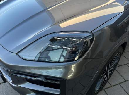 Porsche - Cayenne
