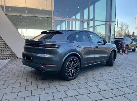 Porsche - Cayenne