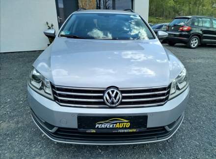 Volkswagen - Passat