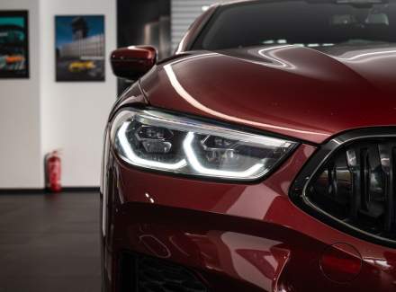 BMW - 8er