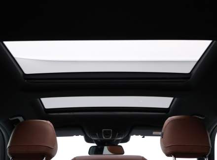 Mercedes-Benz - GLS