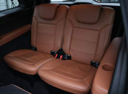 Mercedes-Benz - GLS