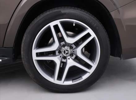 Mercedes-Benz - GLS