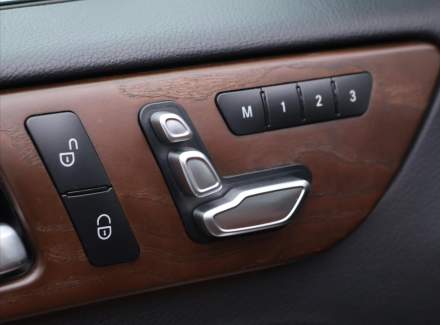 Mercedes-Benz - GLS