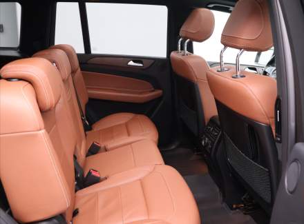 Mercedes-Benz - GLS
