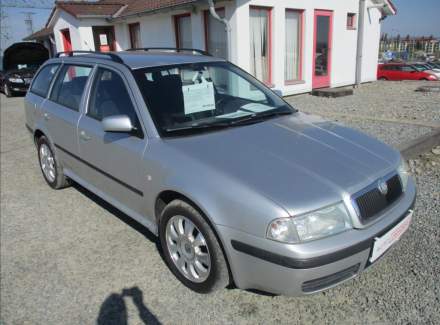 Škoda - Octavia