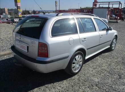 Škoda - Octavia