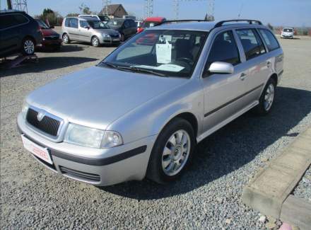 Škoda - Octavia