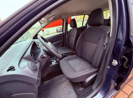 Dacia - Sandero