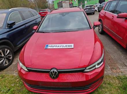 Volkswagen - Golf