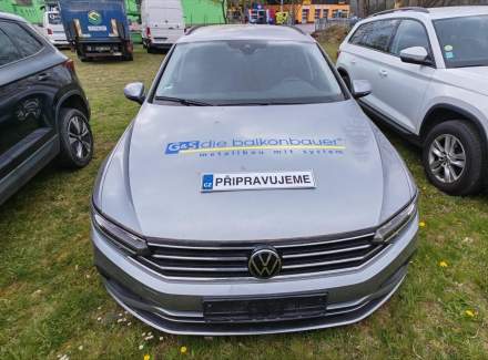 Volkswagen - Passat