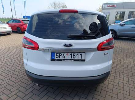 Ford - S-MAX