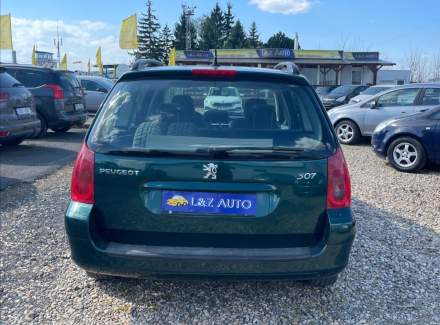 Peugeot - 307
