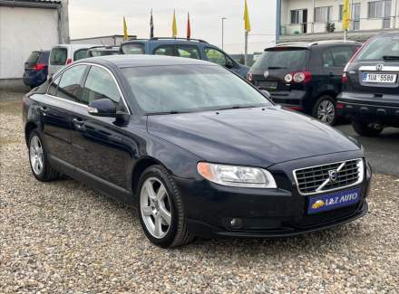 Volvo - S80