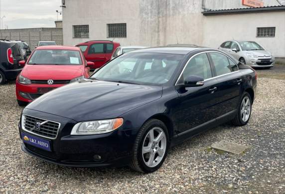 Volvo - S80