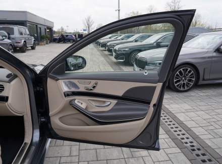 Mercedes-Benz - S-class