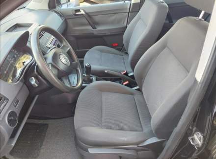 Volkswagen - Polo
