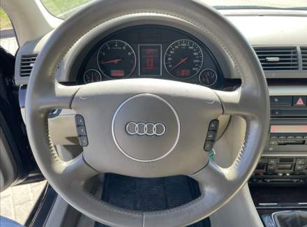 Audi - A4