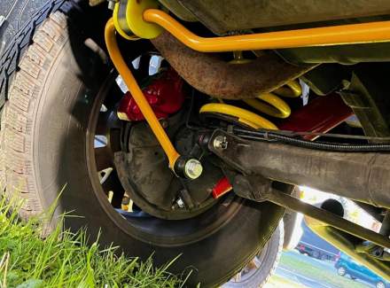 Land Rover - Defender