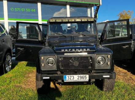 Land Rover - Defender