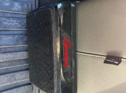 Land Rover - Defender