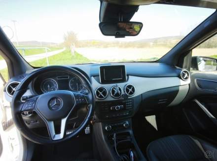 Mercedes-Benz - AMG ONE
