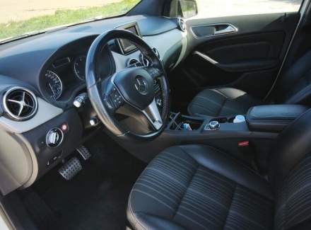 Mercedes-Benz - AMG ONE