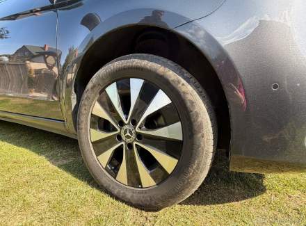 Mercedes-Benz - V-class