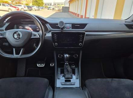 Škoda - Superb
