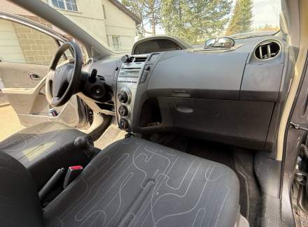 Toyota - Yaris