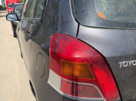 Toyota - Yaris