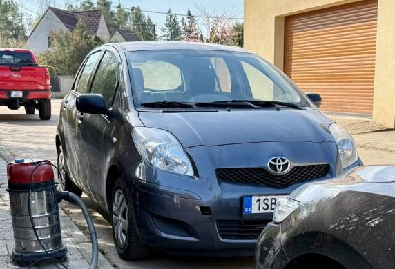 Toyota - Yaris