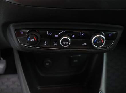 Opel - Crossland X