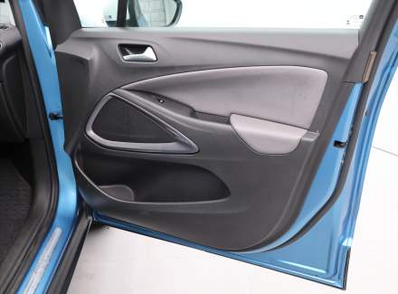 Opel - Crossland X
