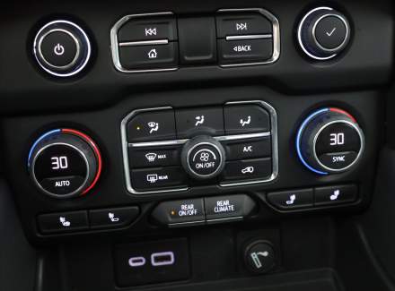 Chevrolet - Tahoe