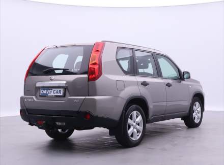 Nissan - X-Trail