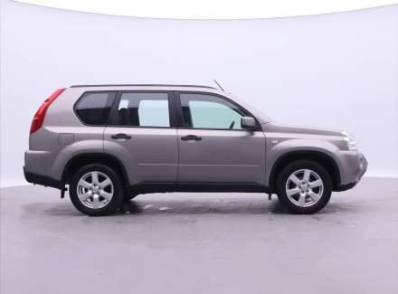 Nissan - X-Trail