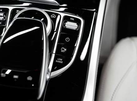 Mercedes-Benz - G-class