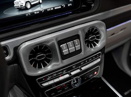 Mercedes-Benz - G-class