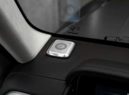 Mercedes-Benz - G-class