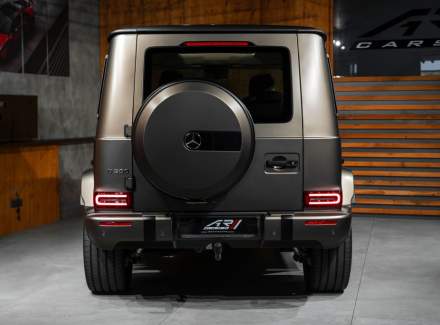 Mercedes-Benz - G-class