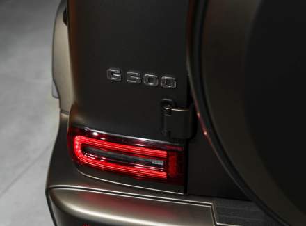 Mercedes-Benz - G-class