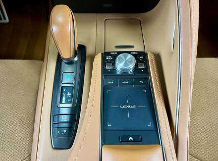 Lexus - LC