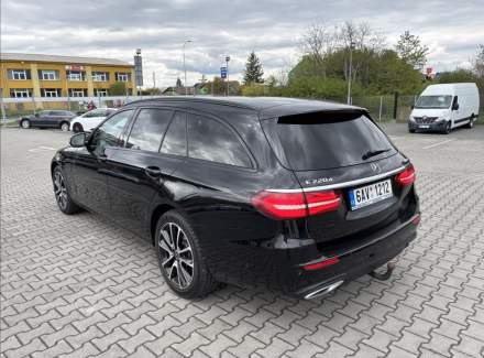 Mercedes-Benz - E-class