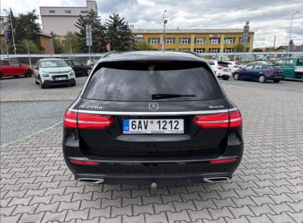 Mercedes-Benz - E-class