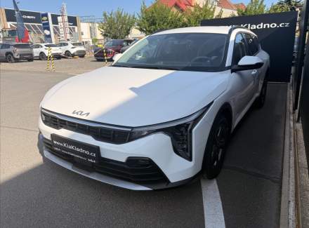 Kia - K4